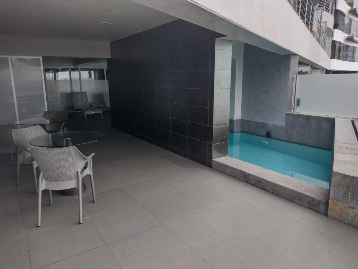 Outstanding Ocean View 2br 2ba Pool Gym By Globalstay Apartamento